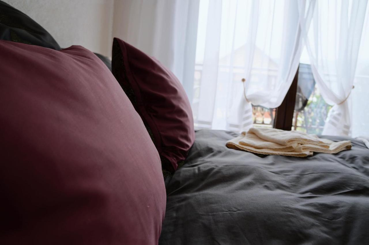 Guest House Lona 골루바츠 외부 사진